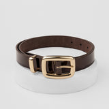 Correa marrón con acabado charol