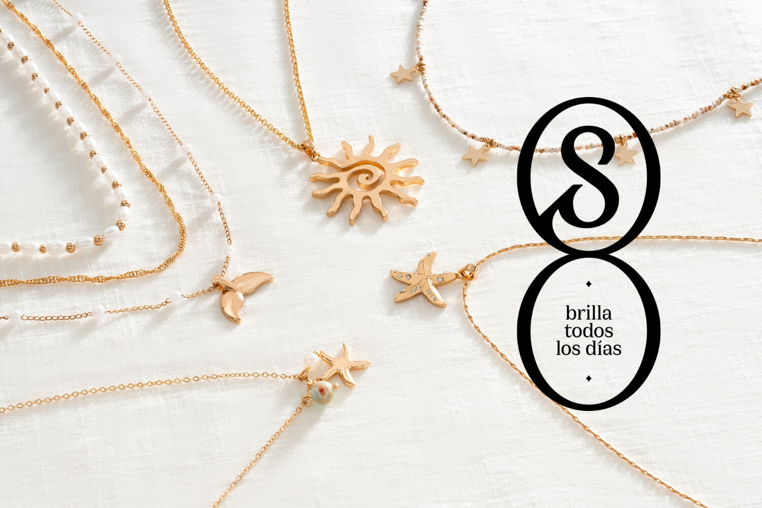 Collares para vestidos largos, ¿cómo elegir el ideal para ti?