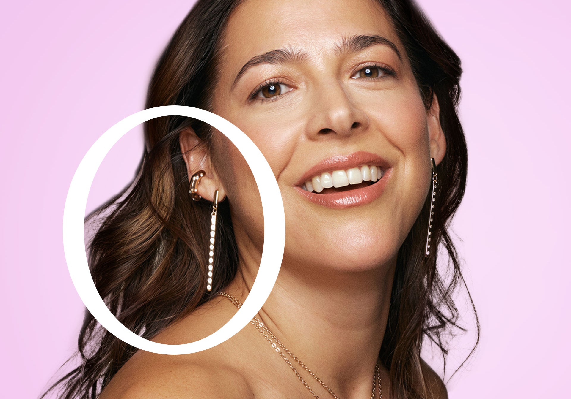 Aretes para vestido: Cómo elegir el par perfecto según el color y estilo