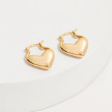 Aretes Colgantes Corazón Dorado