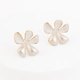 Aretes Flores Blancas