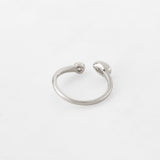 Anillo ajustable bañado en plata con zircón