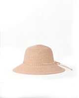 Sombrero tejido rosa con lazo