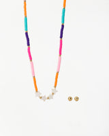 Collar multicolor con estrellas