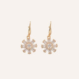 Aretes Premium Zircón Bañado en Oro Flor Dorado