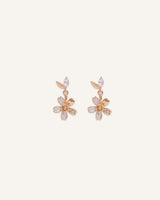 Aretes Largos Trendy Flores Blanco