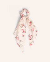 Colet Scrunchie Lazo Estámpado Flores Crema