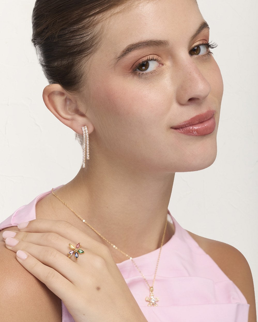 Aretes Premium Zircón Luz Dorado