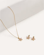 Set Collar + Arete Premium Zircón Mariposa Dorado – miniatura 2