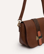 Cartera Morral Flap Sienna Marrón – miniatura 5