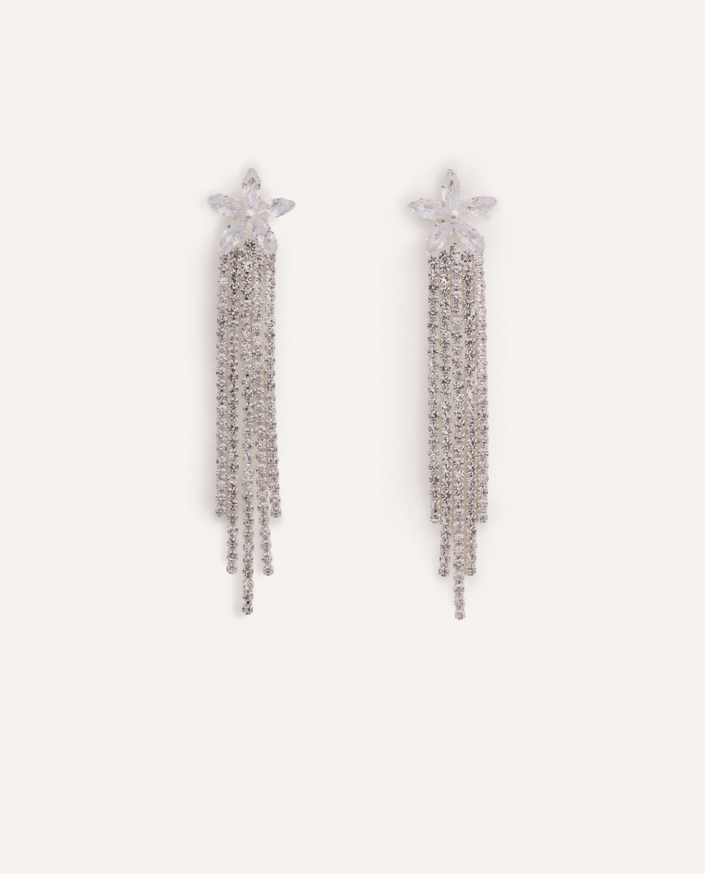 Aretes Largos Trendy Cetell Plateado – vista 2