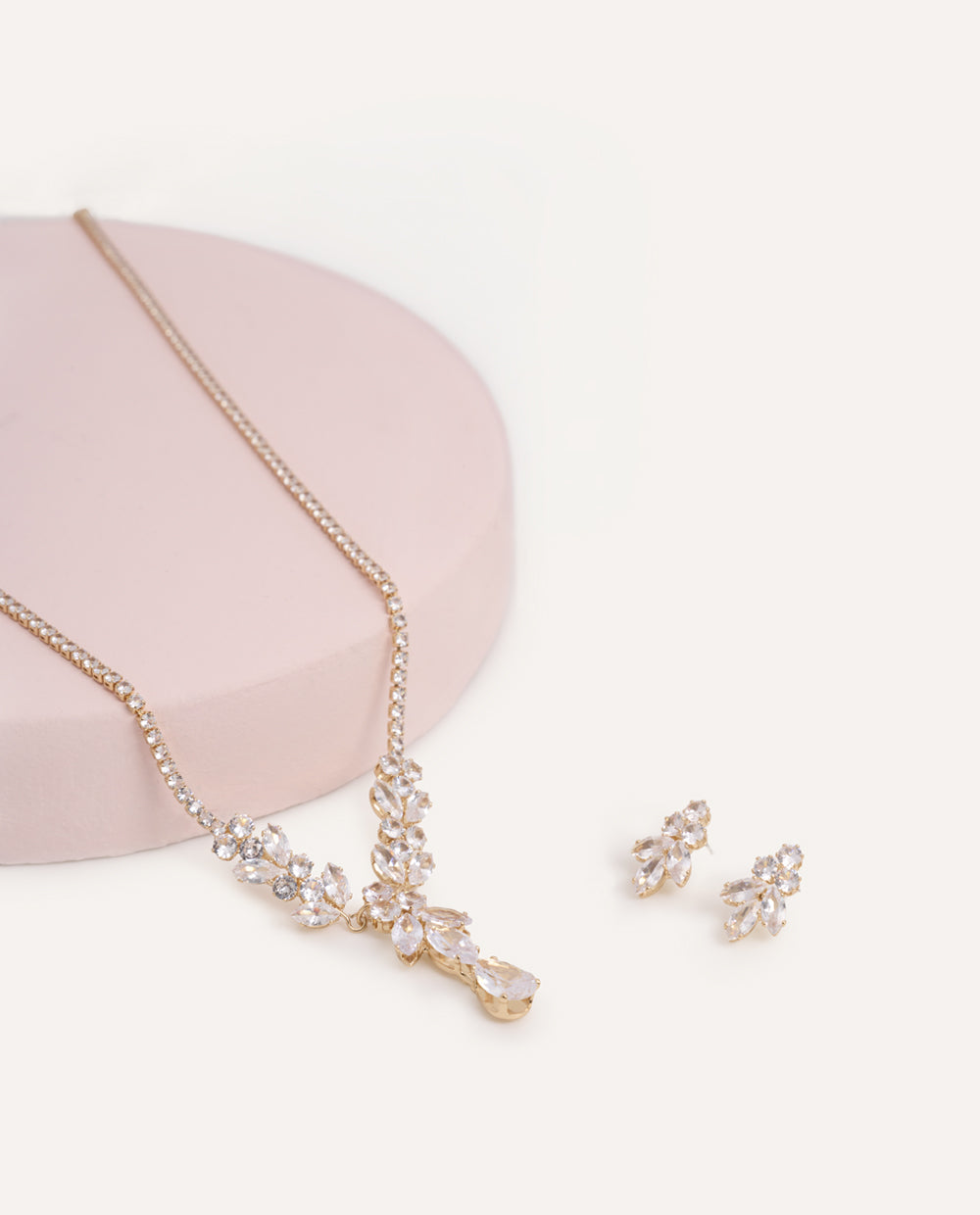 Set Collar + Arete Trendy Cristal Dorado – vista 2