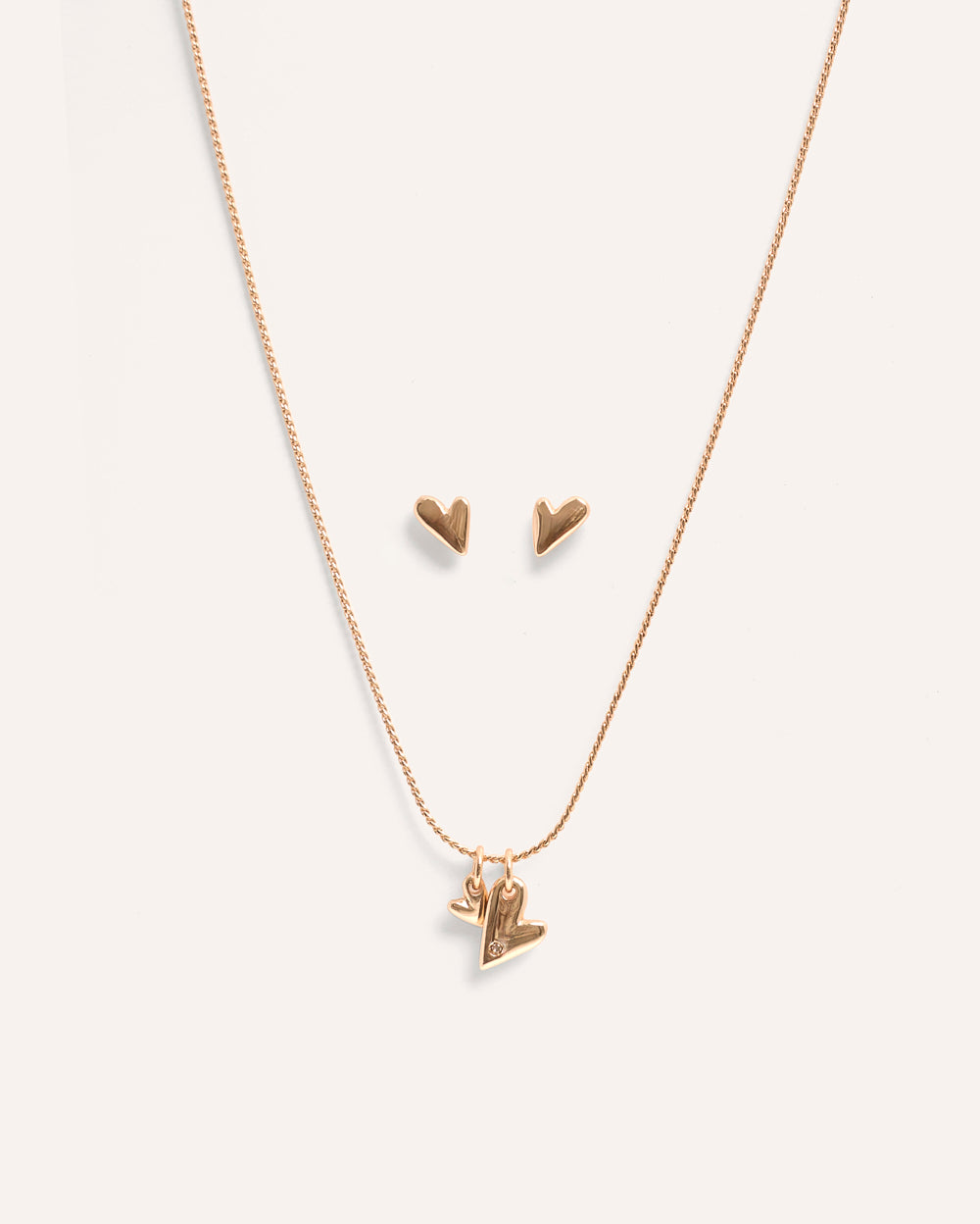 Set Collar + Arete Premium Bañado en Oro Corazón Dorado