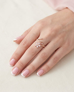 Anillo Bañado en Oro Premium Zircón Flor Dorado